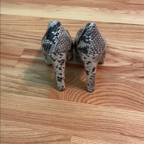 Steve Madden snakeskin heels - Picture 4 of 5